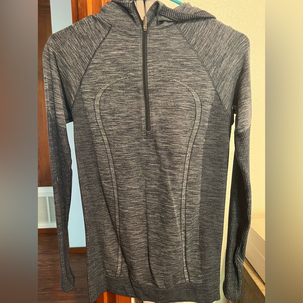 Lululemon Long Sleeve Running Hoodie